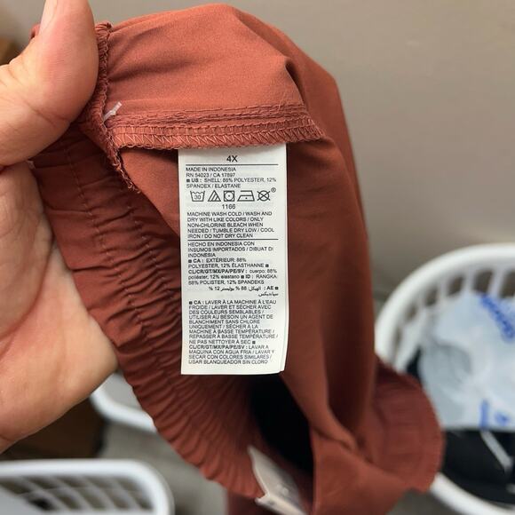 Old Navy Mens Jogger Pants 4XL Red Performance Tech Stretch Drawstring NEW - Picture 11 of 11